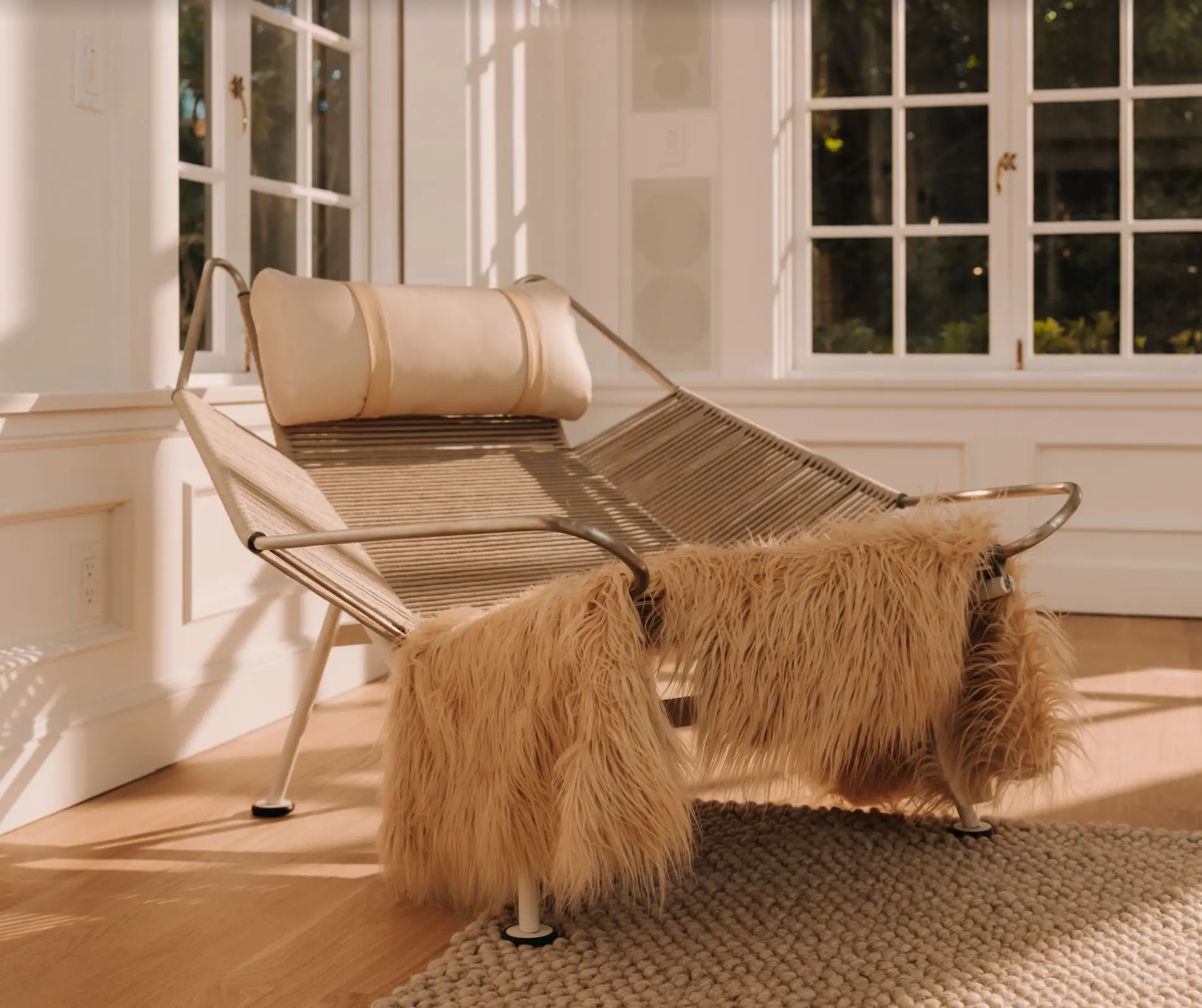 Elant Lounge Chair - Image 5